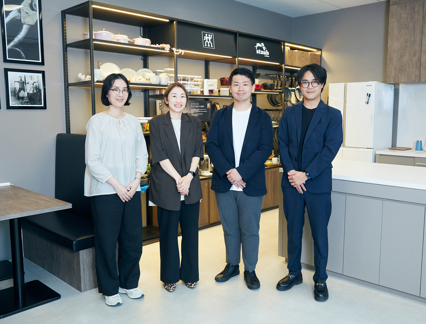 ツヴィリングJ.A. ヘンケルスジャパン様とSpeee担当者の集合写真