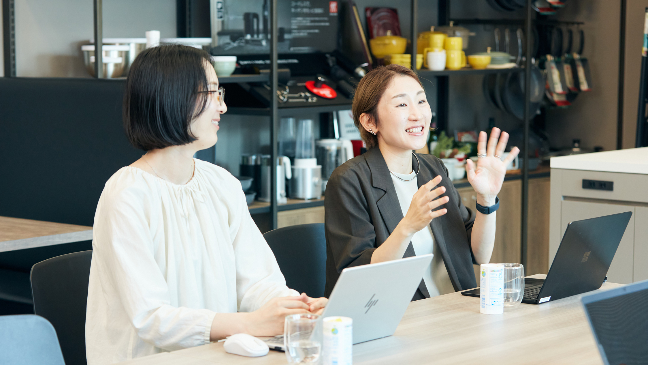 インタビューの集合写真